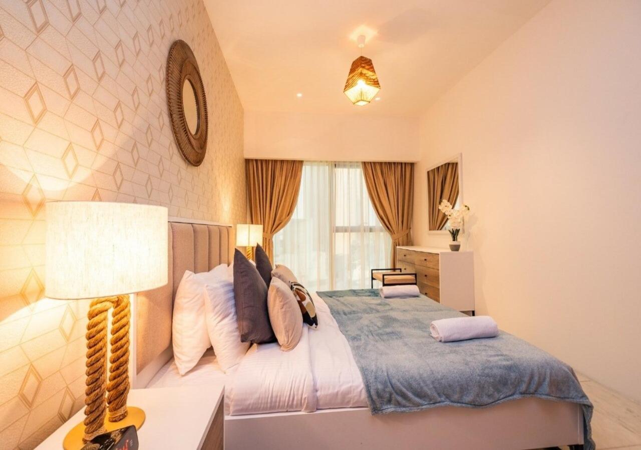 Hometown Apartments - Cosy 1 Bedroom Apartment With Brand New Furniture In Difc Dubái Exterior foto